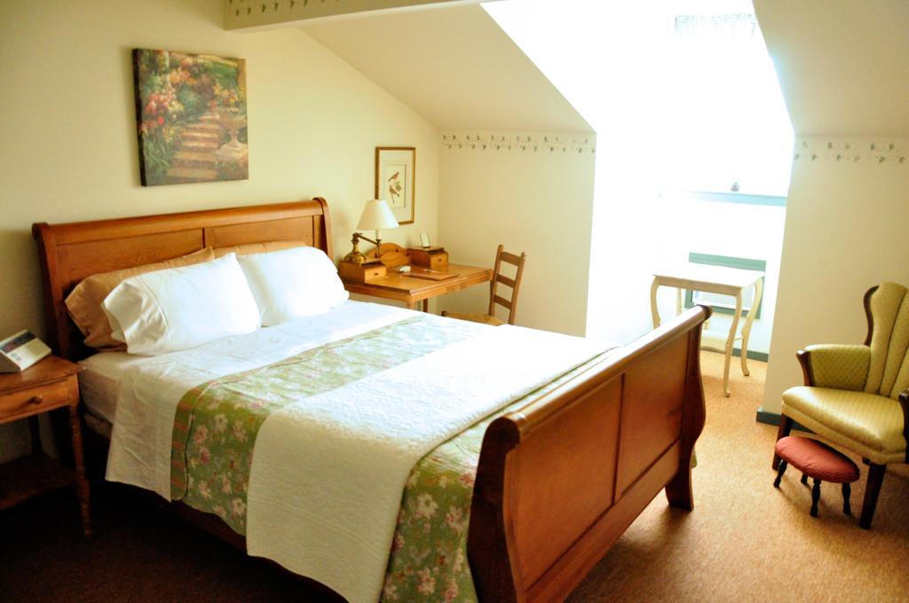 Captain Stannard House Bed And Breakfast Country Inn Westbrook Zimmer foto