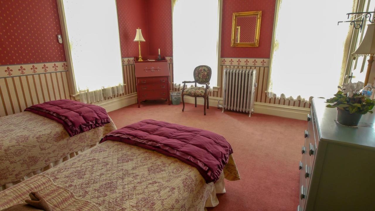 Captain Stannard House Bed And Breakfast Country Inn Westbrook Exterior foto